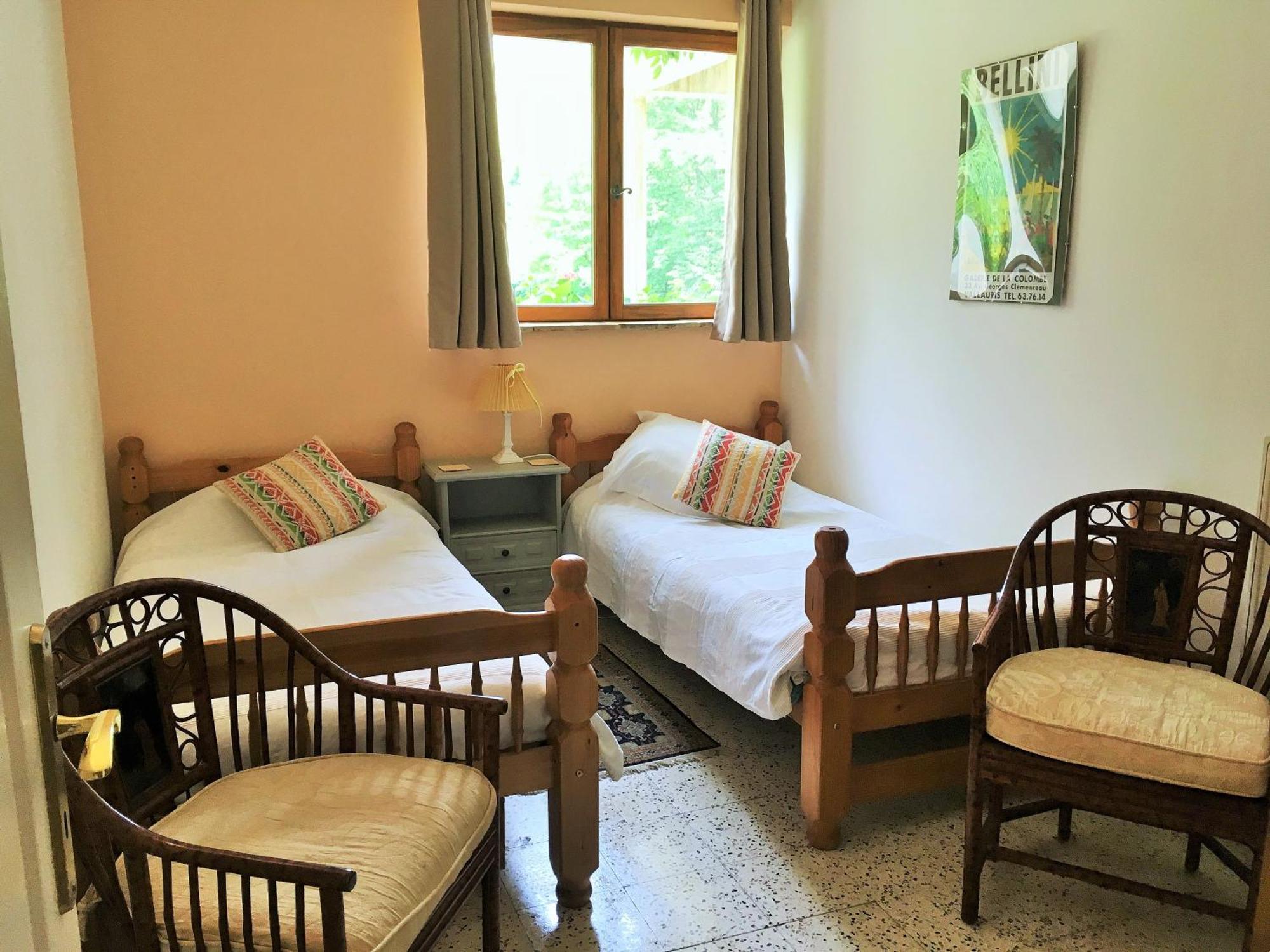Chateau Du Fraissinet, 6 Gites Sleeping 2-8 Guests, Pool And River On Site La Tronche (Gard) Exterior foto